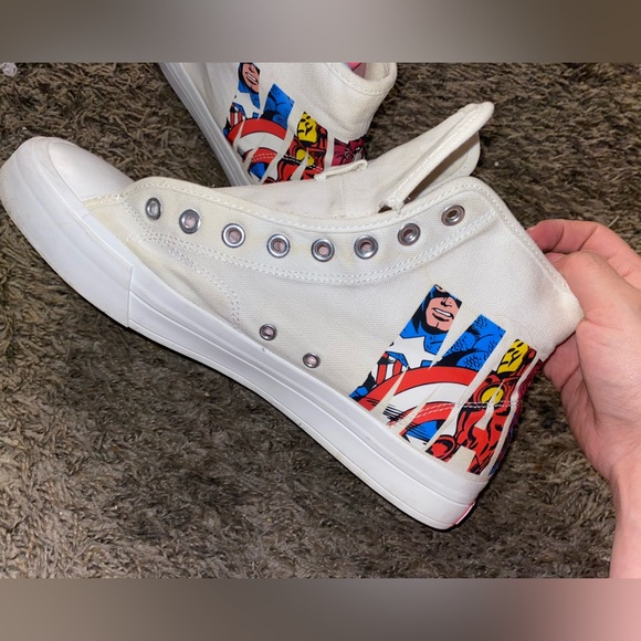 H&M Marvel Canvas Sneakers - White and Pink - Picture 3 of 8